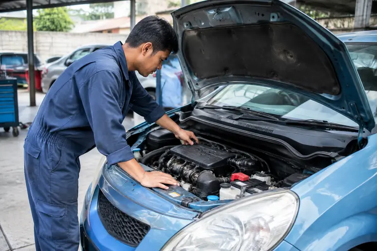 Vérification de l'état général d'une voiture occasion petit budget avant l'achat
